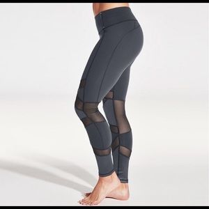 Calia By Carrie Underwood Leggings